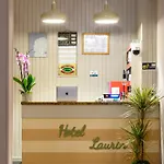Laurin Ξενοδοχείο 3*