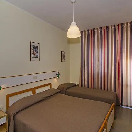 Hotel Laurin Lido di Camaiore