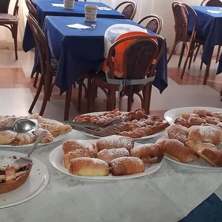 Laurin Hotel Lido di Camaiore