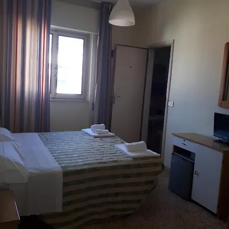 Hotel Laurin Lido di Camaiore